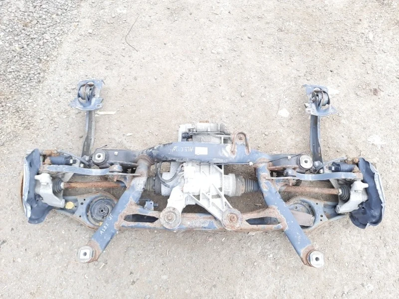 Подрамник Volkswagen Tiguan 2007-2011