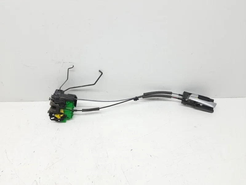 Замок двери Hyundai Solaris 2010-2016