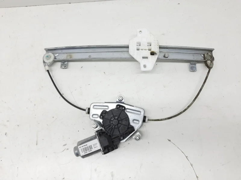 Стеклоподъемник Hyundai Solaris 2010-2016