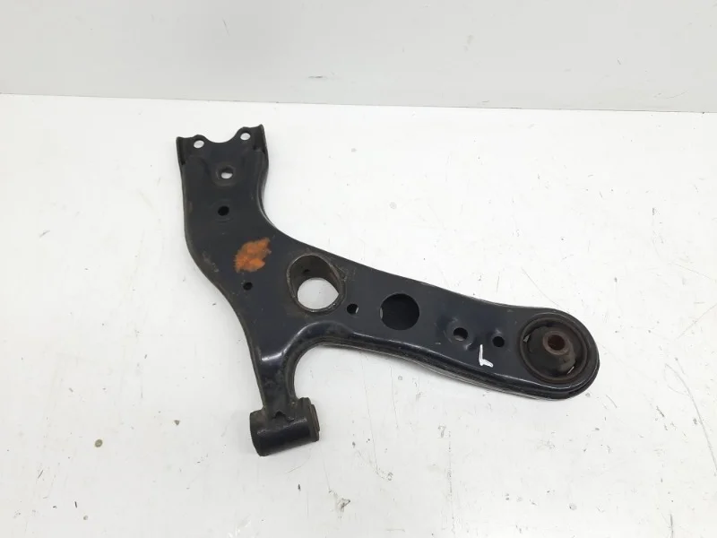 Рычаг Toyota Rav4 2012-2019 40