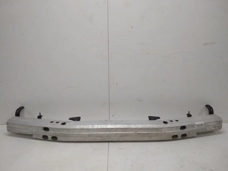 Усилитель бампера Toyota Land Cruiser 2007-2012