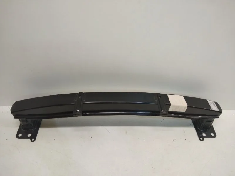 Усилитель бампера Skoda Fabia c 2007-2010 MK2