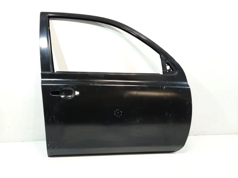 Дверь Nissan Micra 2002-2010 K12