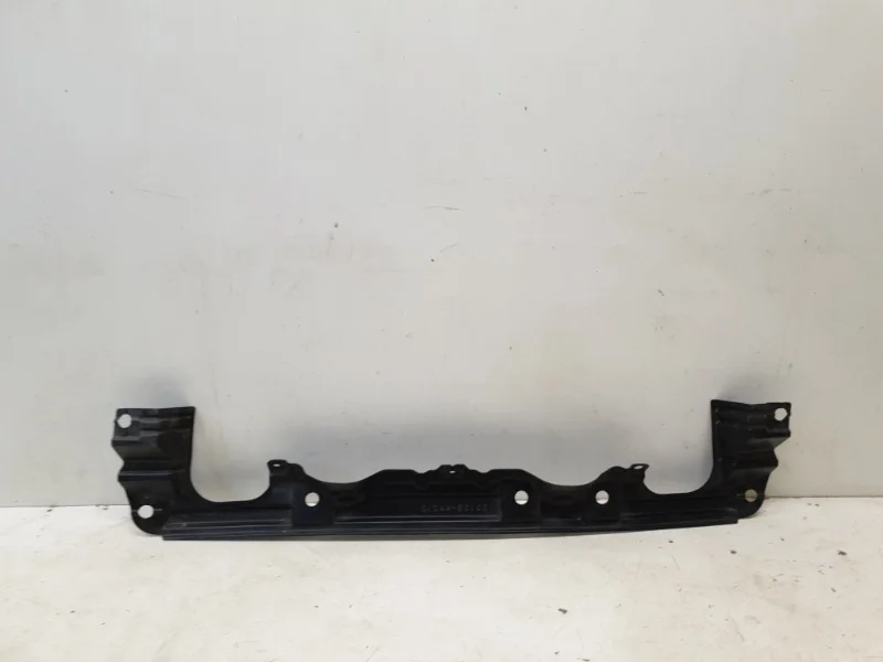 Пыльник бампера Toyota Fortuner 2018-