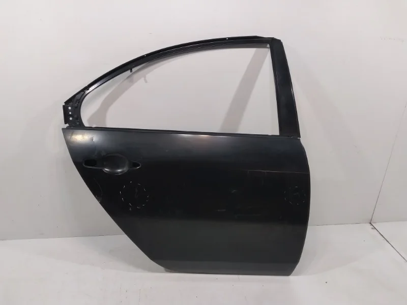 Дверь Nissan Primera 2002-2007 P12