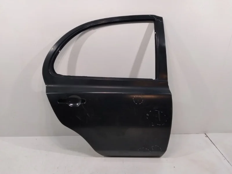Дверь Nissan Micra 2002-2010 K12