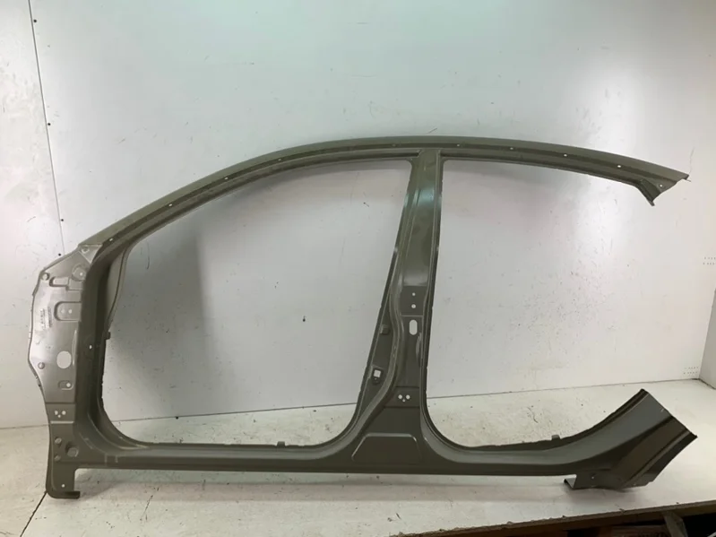 Боковина Nissan Almera 2013> G15