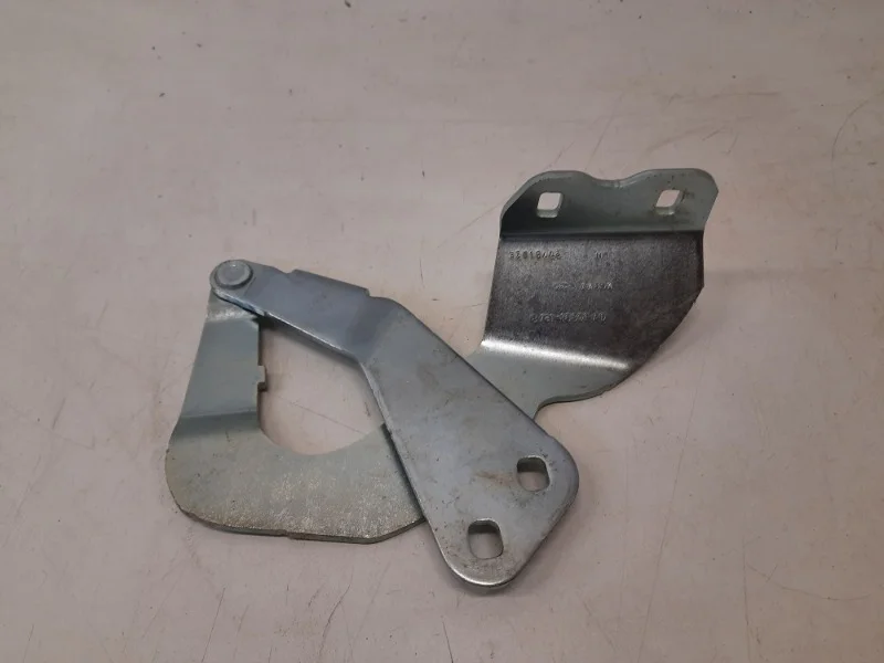 Петля капота Ford Kuga 2008-2012