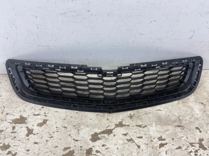 Решетка радиатора Chevrolet Cobalt 2011-