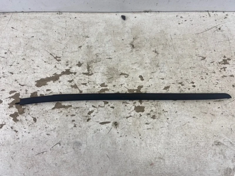 Молдинг лобового стекла BMW X5 2013- F15