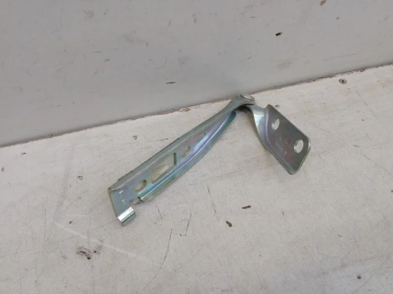 Петля капота Ford Fusion 2005-2012