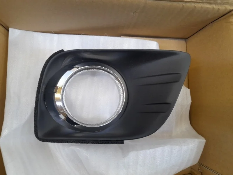 Окантовка птф Toyota Land Cruiser Prado 2009-2013 150