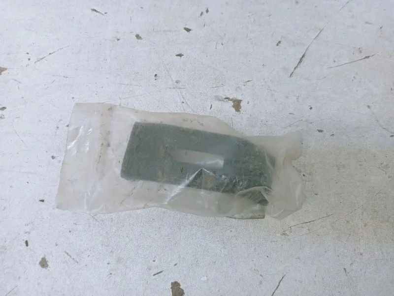 Кронштейн бампера Hyundai Tucson 2004 - 2010