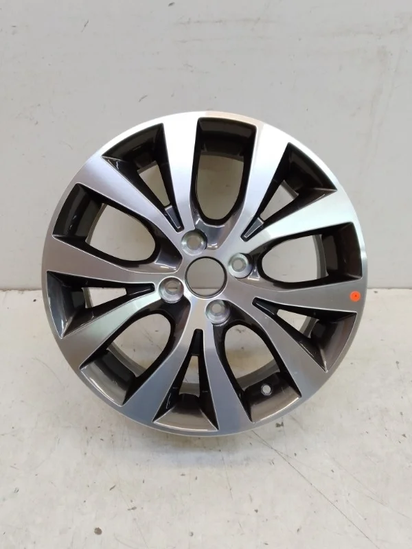 диск Hyundai Solaris 1 16 Литой       Новый