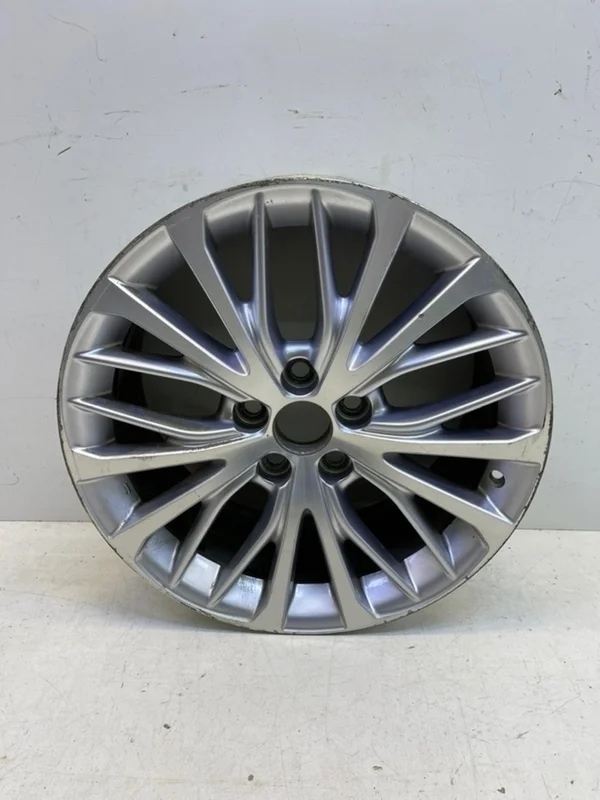 диск Toyota Camry V70 18 Литой       БУ