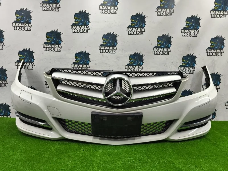 Бампер передний Mercedes-Benz C-class 2012 A2048805647 W204 271.820