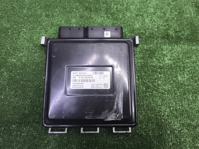 Блок управления двигателем Mercedes-Benz C-class 2012 A2711500391 W204 271.820