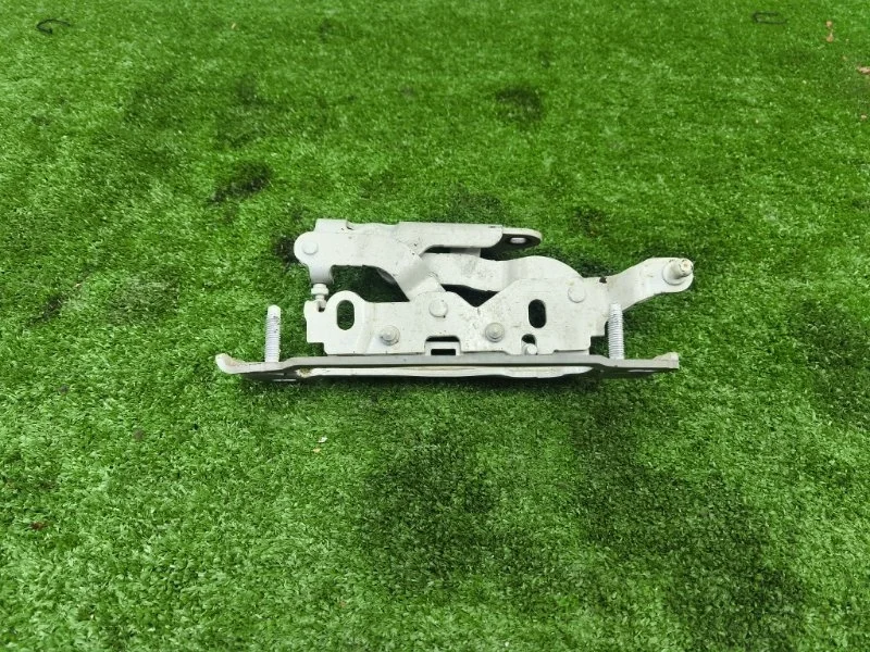 Петли капота Mercedes-Benz C-class 2012 A2048800228 W204 271.820, правые