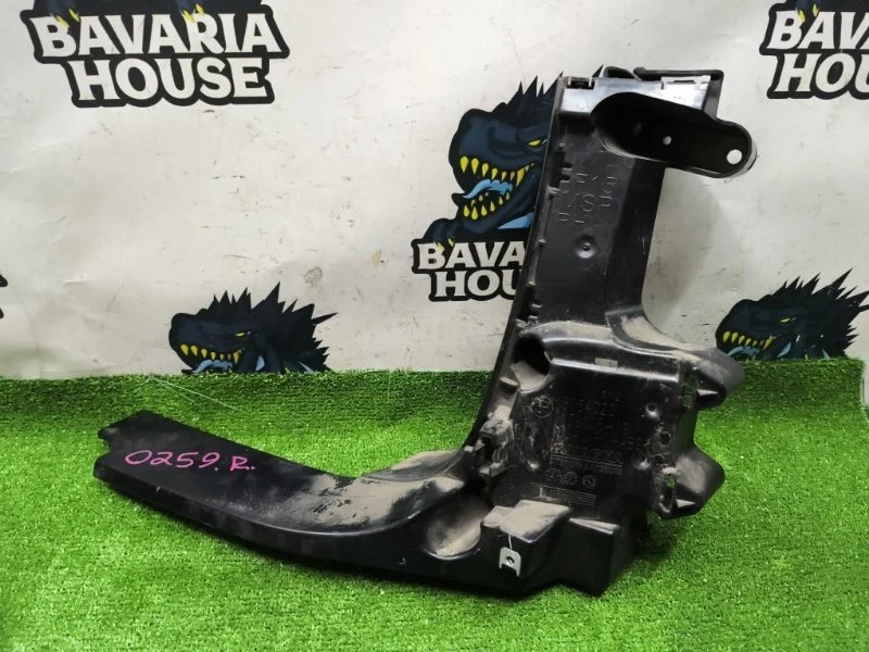 Кронштейн заднего бампера BMW X5 2016 51128054020 F15 N57D30A, правый