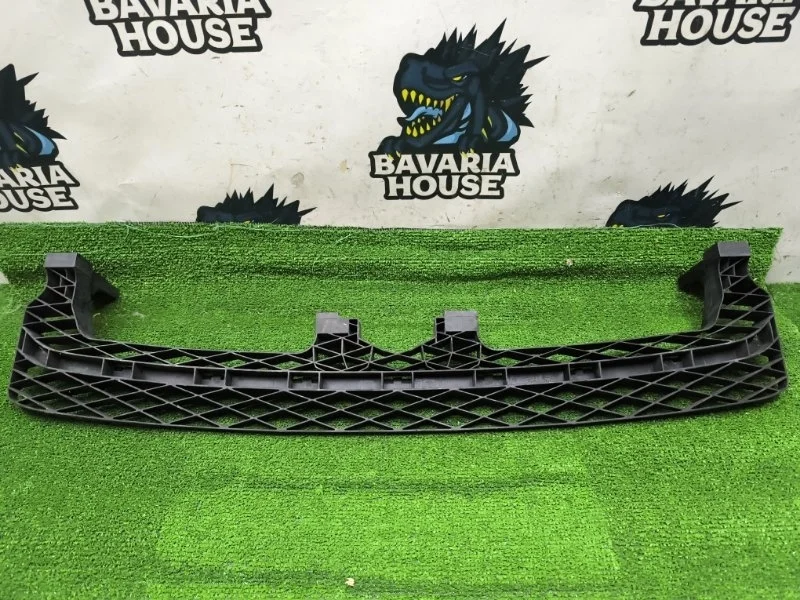 Кронштейн переднего бампера Volkswagen Passat 2012 3AA807571 B7 CAXA