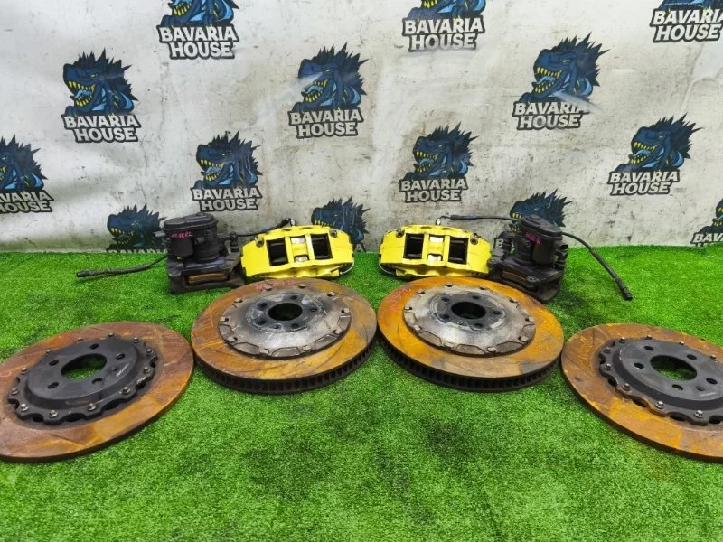 Комплект тормозов Audi A5 2014 8R0615301F 8T CDNC