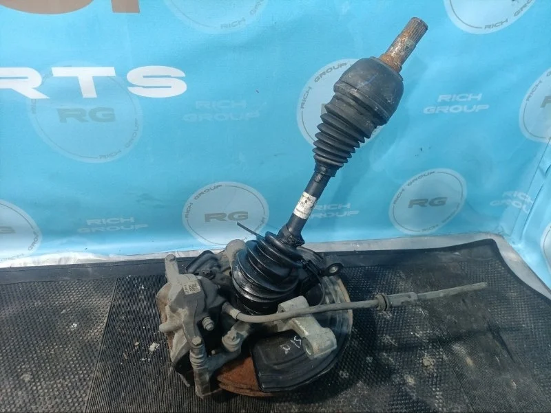 Ступица Mercedes-Benz Gla-Class 2015 A2463320200 W156 OM 651 DE 22 LA, передняя правая