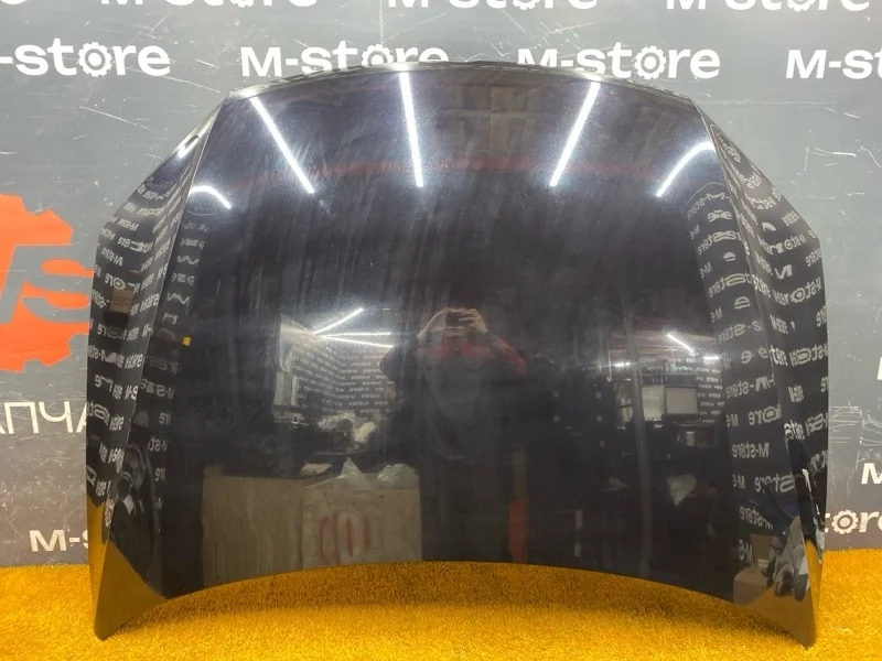 Капот Volkswagen Touareg 2011 7P6823031 7P CGRA