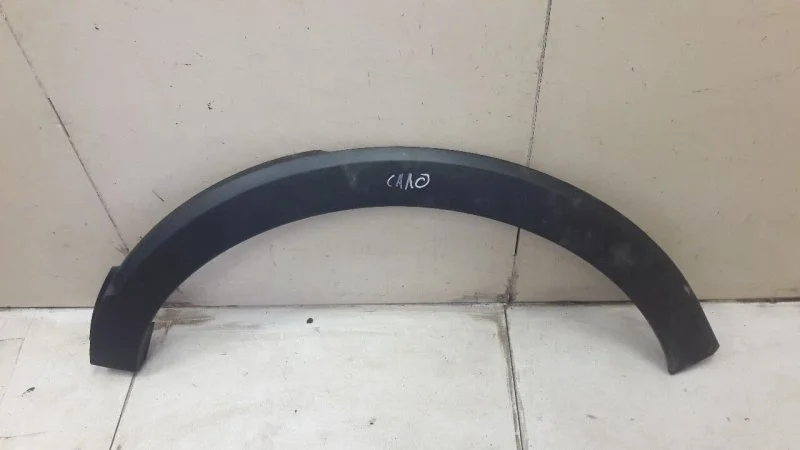 Накладка на крыло задняя левая Renault