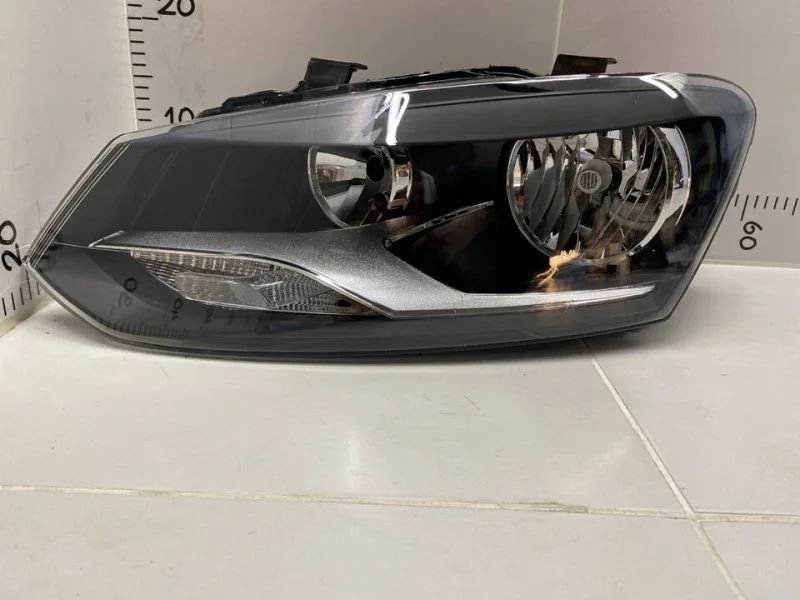 Фара левая Volkswagen Polo 5 После 2015