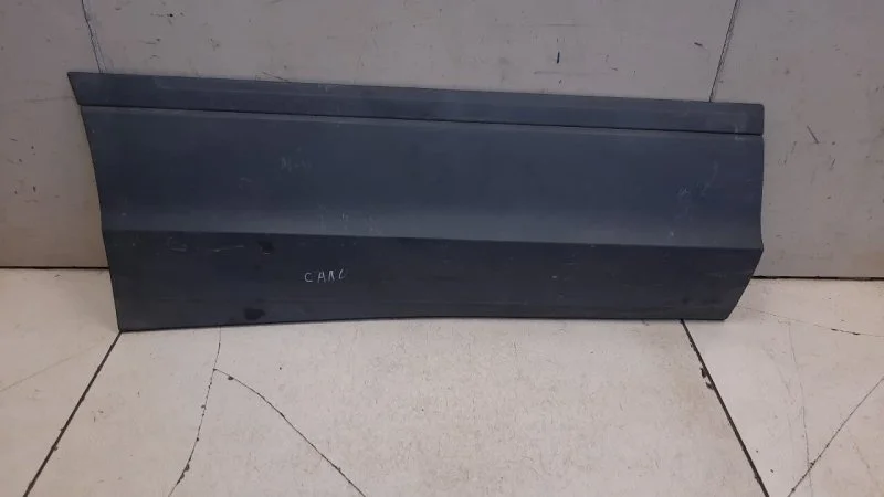 Молдинг двери задний правый Volkswagen Tiguan 2