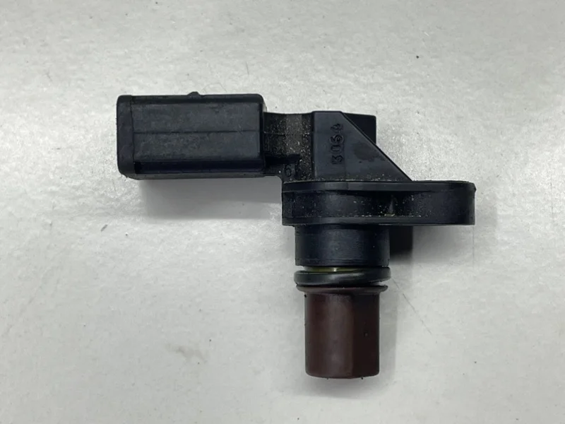 Датчик положения распредвала Audi A6 C6 4F2 СЕДАН