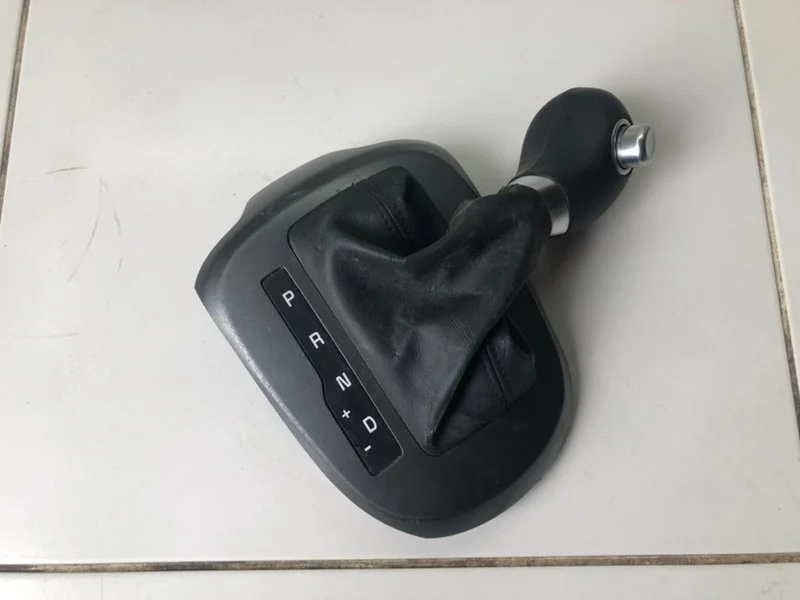 Накладка декоративная Kia Rio 3 2011