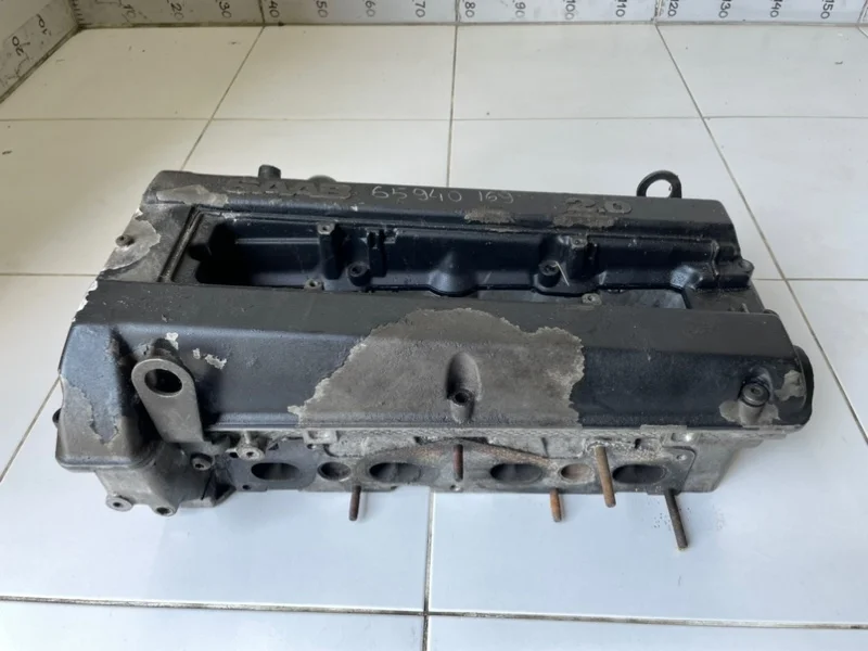 Головка блока цилиндров Saab 900 NG 2.0