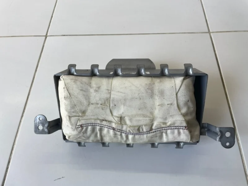 Подушка безопасности пассажира Kia Rio 3 QB СЕДАН