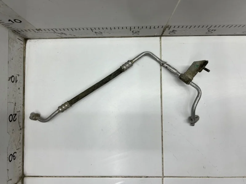 Трубка кондиционера Renault Logan 2