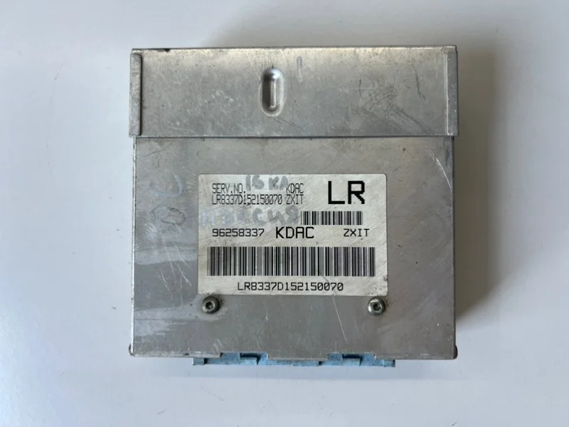 Блок управления двигателем Daewoo Nexia 1.5