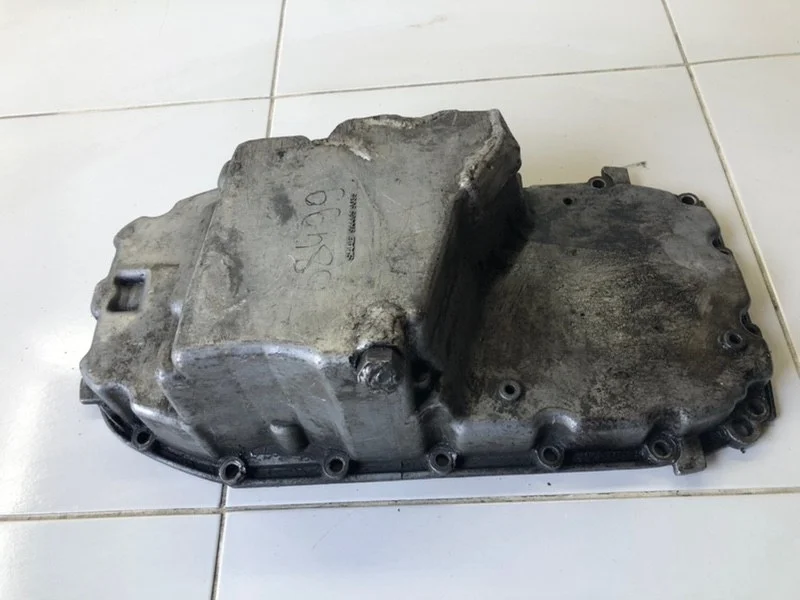Поддон масляный двигателя Saab 9000 2.3 1998