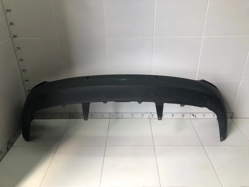 Бампер задний Toyota RAV4 CA40 2012