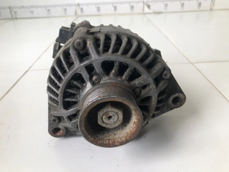 Генератор Peugeot 406 2.0 RFV (XU10J4R) 1997