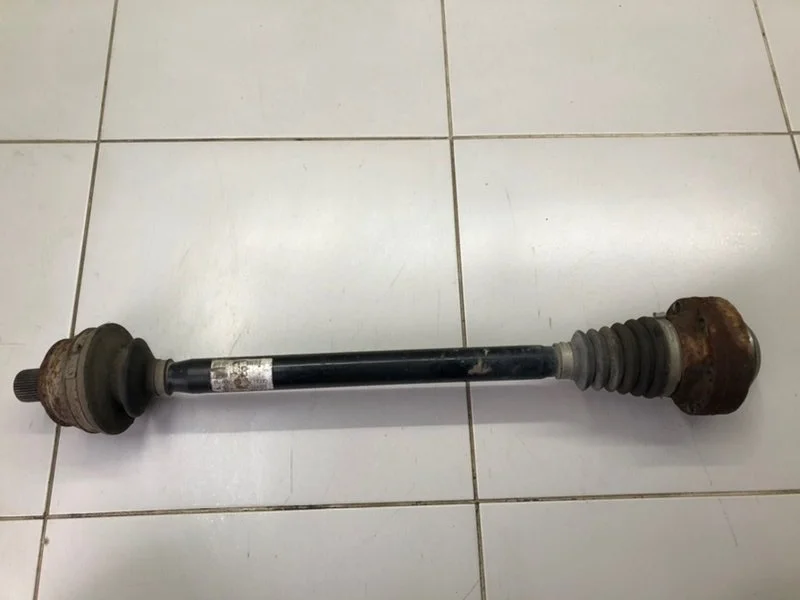 Полуось (привод) задний Audi A6 C6 4F2 СЕДАН AUK