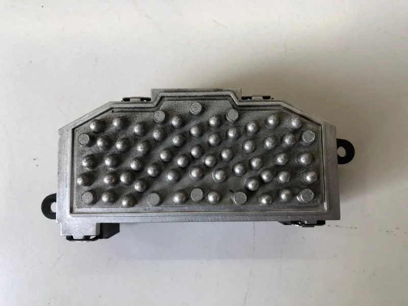 Резистор отопителя Volkswagen Passat B7 СЕДАН CAXB