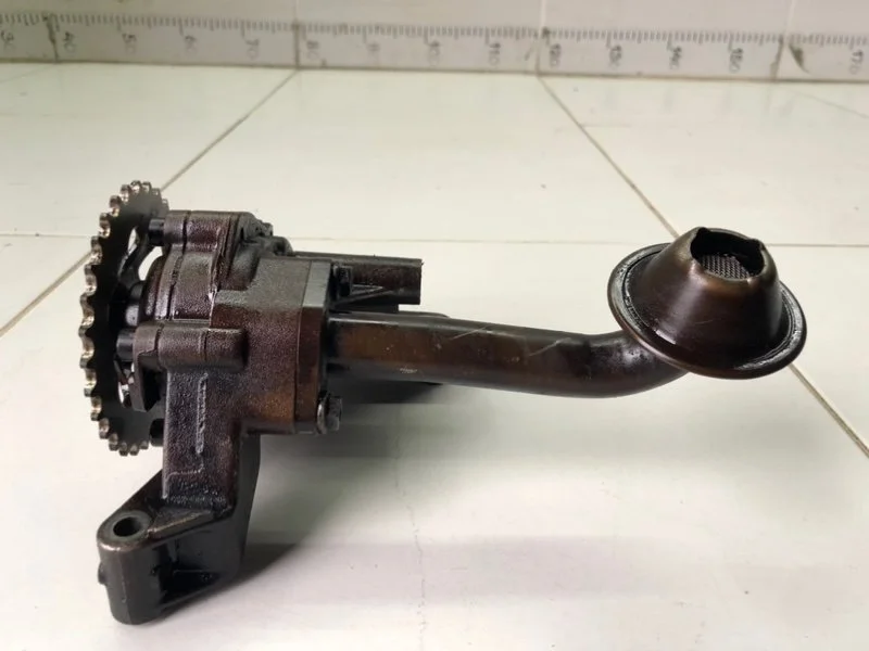 Насос масляный Audi A3 8L1 ХЭТЧБЕК (3ДВ) AEH 1997