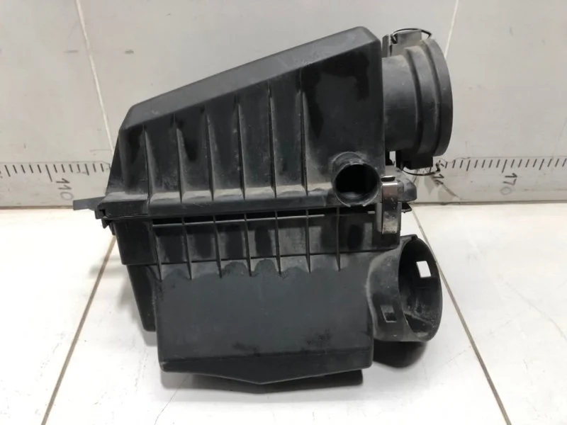 Корпус воздушного фильтра BMW X5 E53 1999
