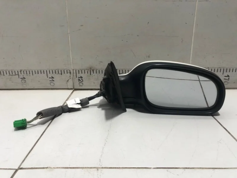 Зеркало элект. правое Volvo S60 СЕДАН B5244S 2002