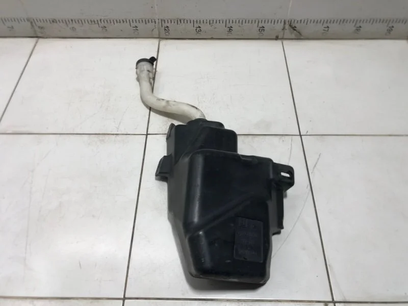 Бачок омывателя Chevrolet Orlando