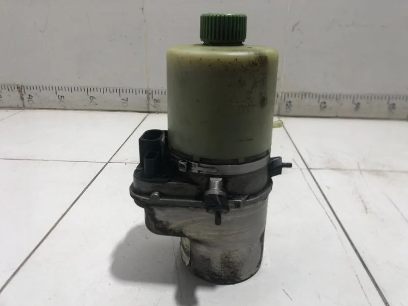 Насос гидроусилителя Skoda Fabia 2 5J2 ХЭТЧБЕК CGG