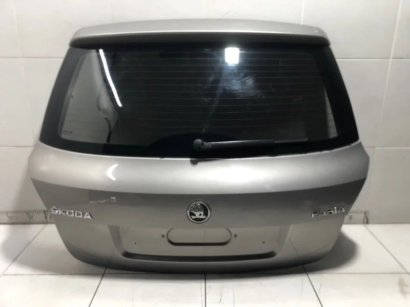 Дверь багажника Skoda Fabia 2 5J2 ХЭТЧБЕК CGG 2013