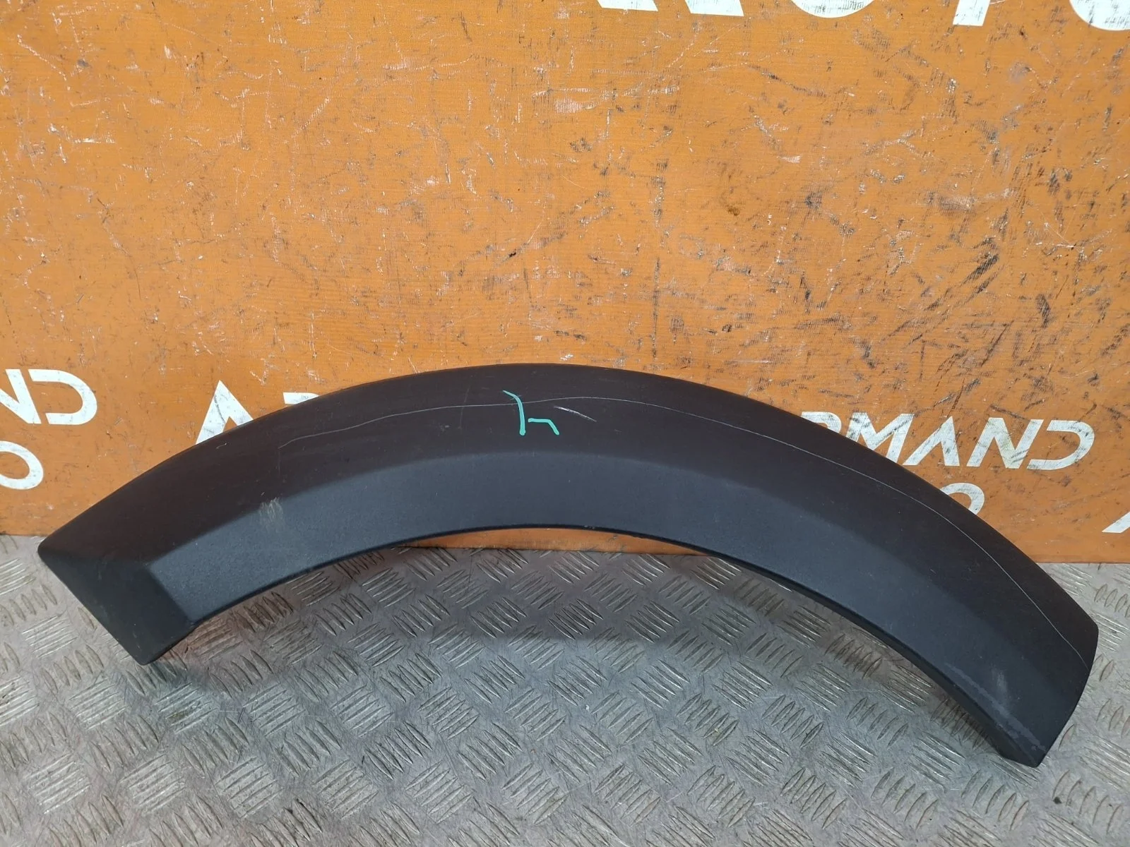 Расширитель крыла Land Rover Discovery 2004-2009 3