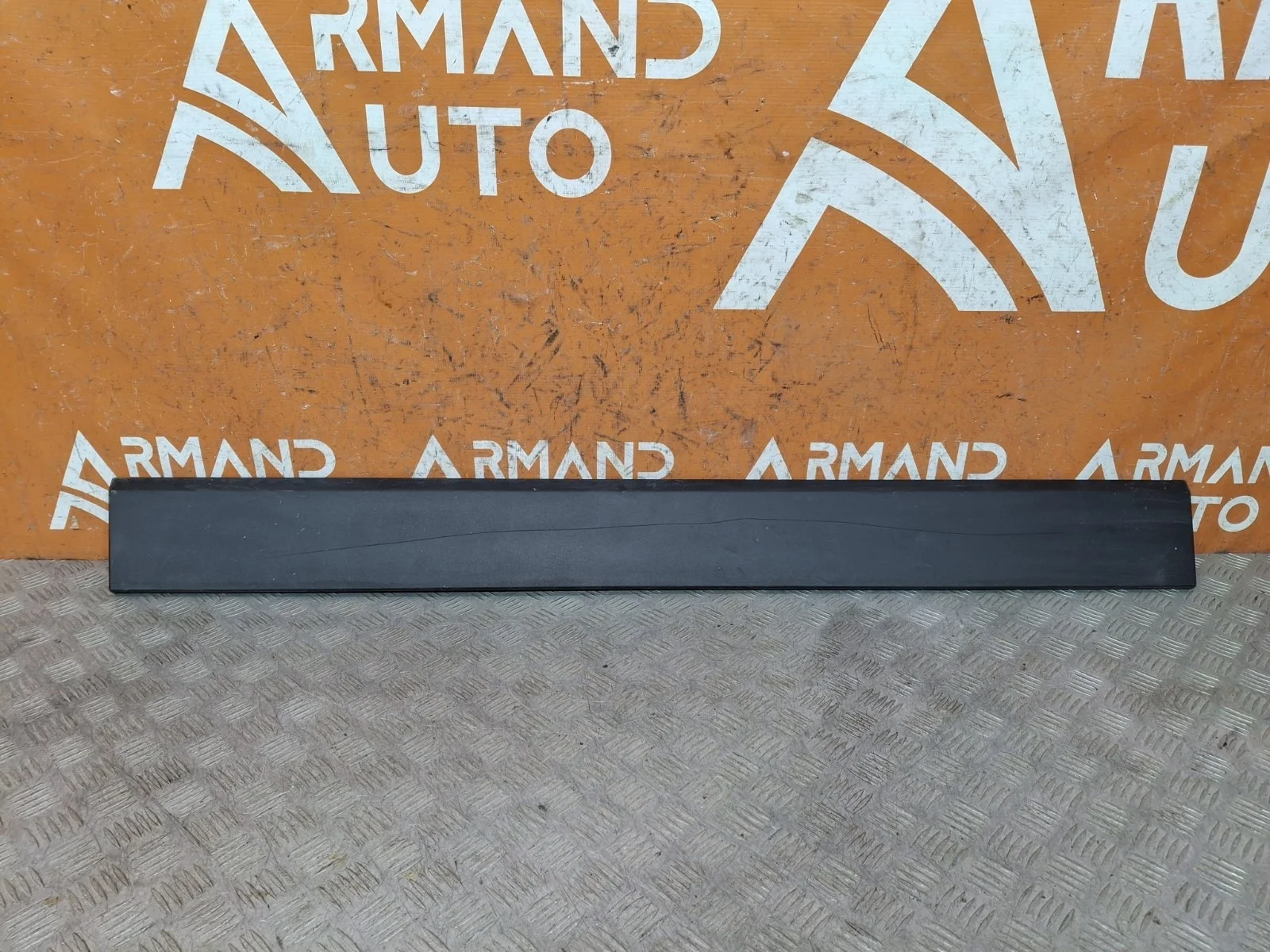 Накладка борта откидного Land Rover Discovery 2009-2016 4