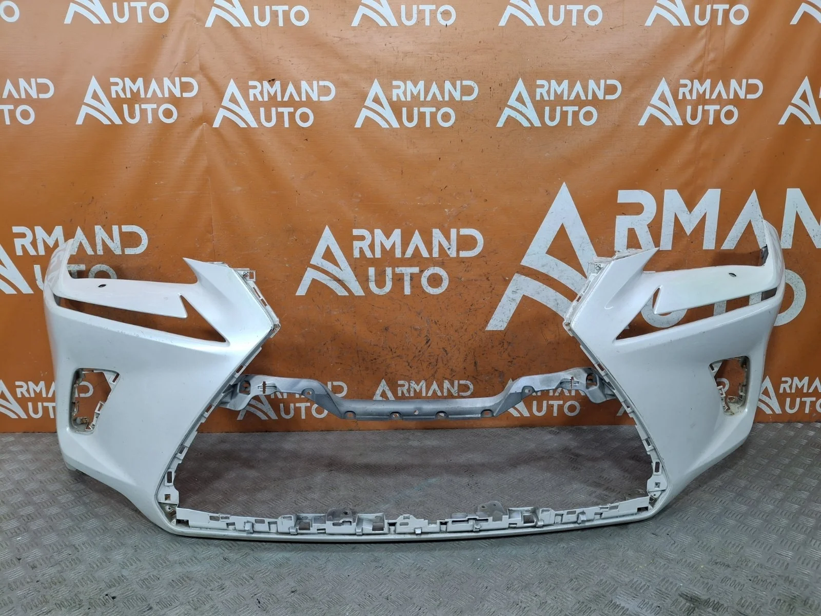 Бампер Lexus NX 2017-2021